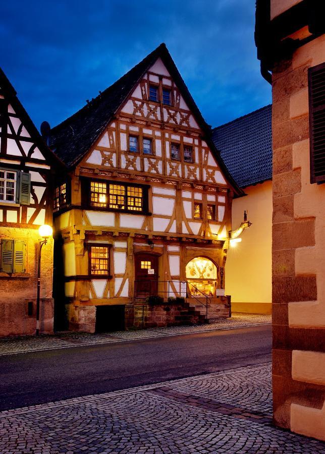 Lienzingen Hotel Restaurant Zum Nachtwaechter מראה חיצוני תמונה